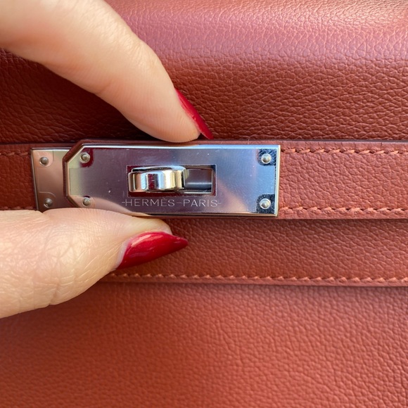 Authentic preowned Hermes Kelly 28 - Picture 4 of 16